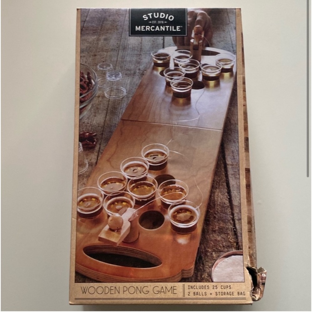 Wooden Beer Pong Game Luxury Foldable Tabletop Size Boardgame for Party’s.